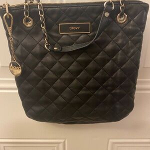 DKNY Black Quilted Women's Bag crossbody